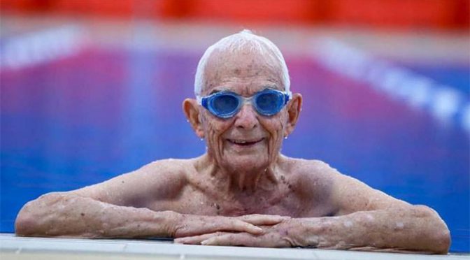 オーストラリア ライフスタイル＆ビジネス研究所：ジョージ・コロンズさん、99歳で世界新記録樹立