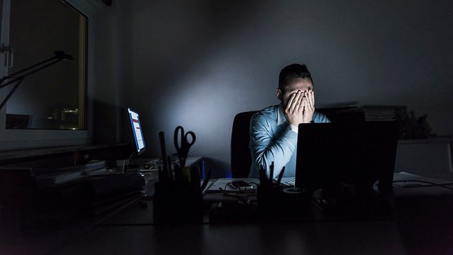 オーストラリア ライフスタイル & ビジネス研究所：労働者の5人に1人が、仕事関連の不眠症