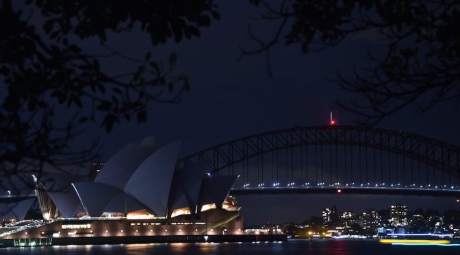 オーストラリア ライフスタイル＆ビジネス研究所：第13回「アースアワー」シドニー・オペラハウスほかで