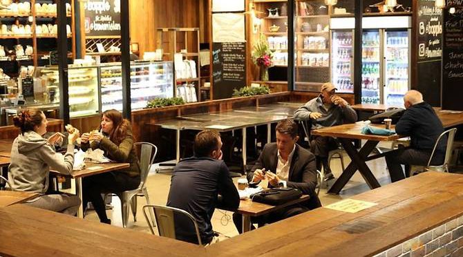 オーストラリア ライフスタイル＆ビジネス研究所：ニューサウスウェールズ州で、飲食店が営業再開