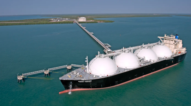 オーストラリア ライフスタイル＆ビジネス研究所：LNG輸出規制見送り、生産者と追加供給で合意